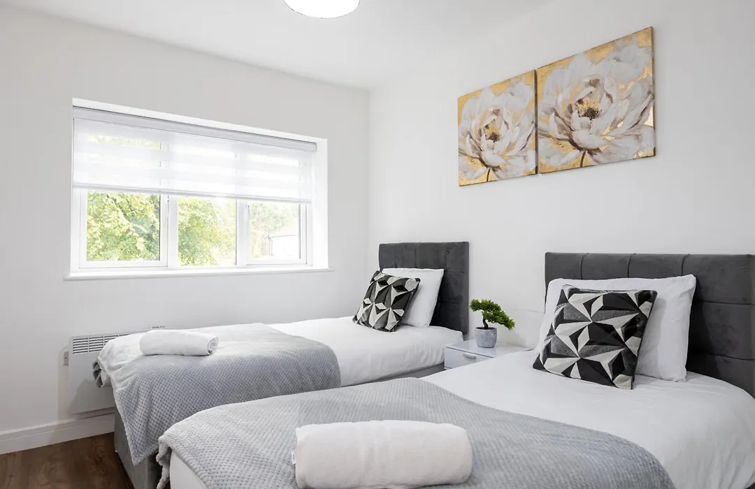 Luxury 2Br Apartment In Chorlton, Free Parking-1